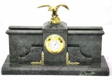 Настольные часы из мрамора с орлом ММ-013